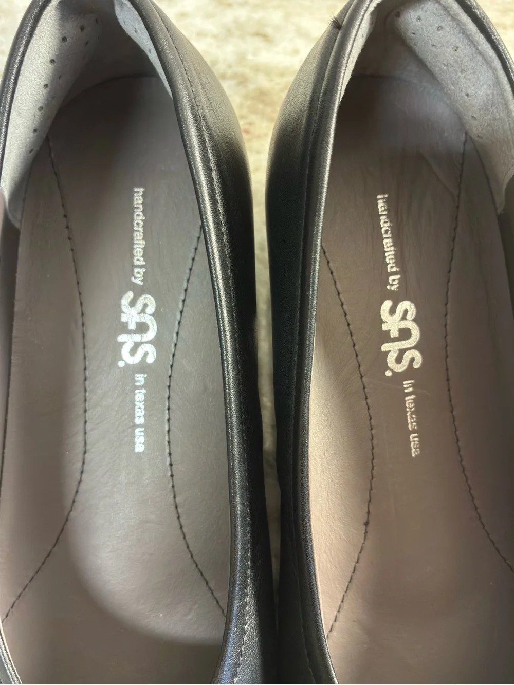 SAS Black Leather Low Block Heel Pump Size 6.5W Made in the USA